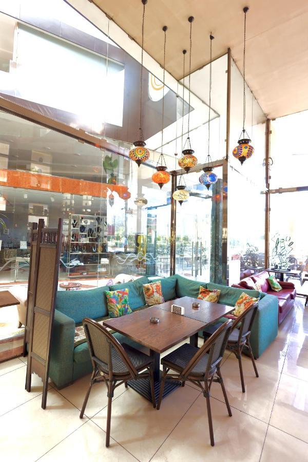 Delora Hotel And Suites Chtaura Bagian luar foto