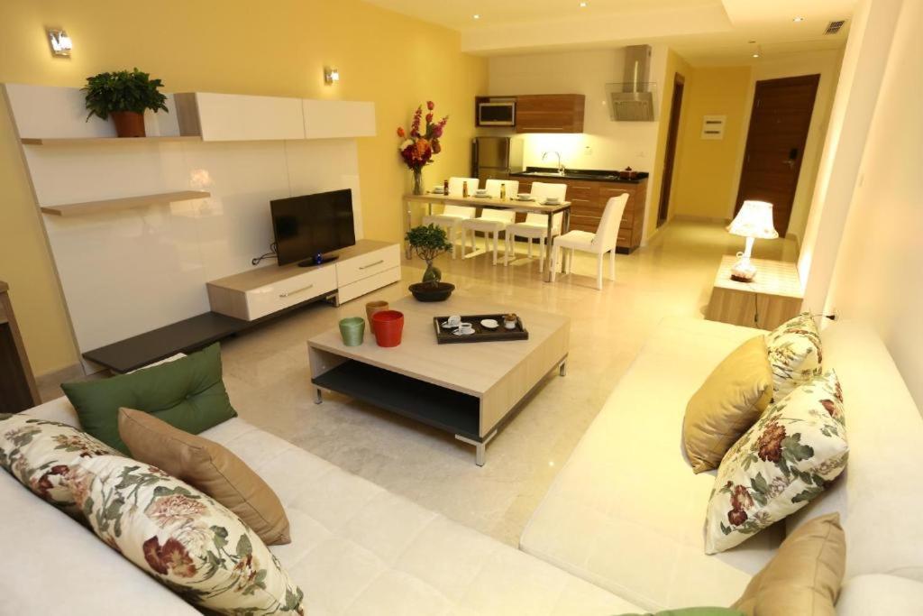Delora Hotel And Suites Chtaura Bagian luar foto